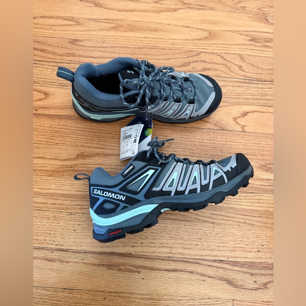 Salomon Gray and Blue Trail Running Waterproof Shoes size 6Womens